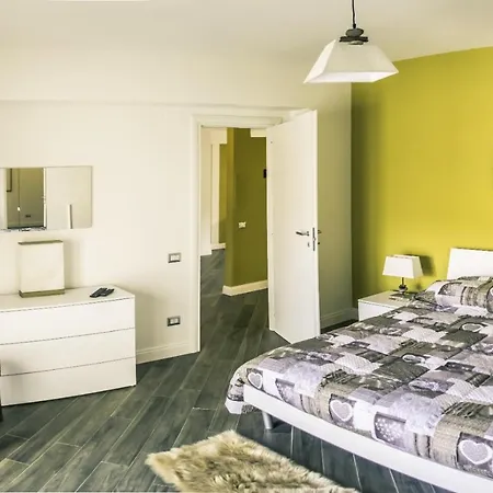 Bed and Breakfast Aurora