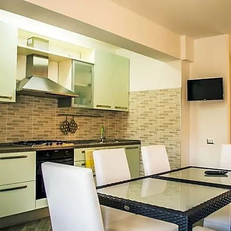 Aurora Bed & Breakfast Atina