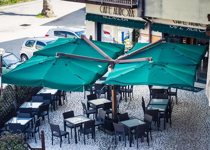 Bed and Breakfast Aurora